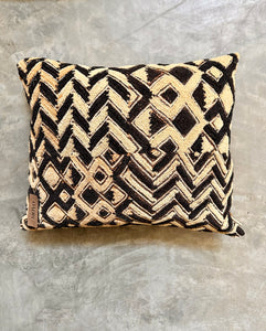 Kuba Cloth Pillows M