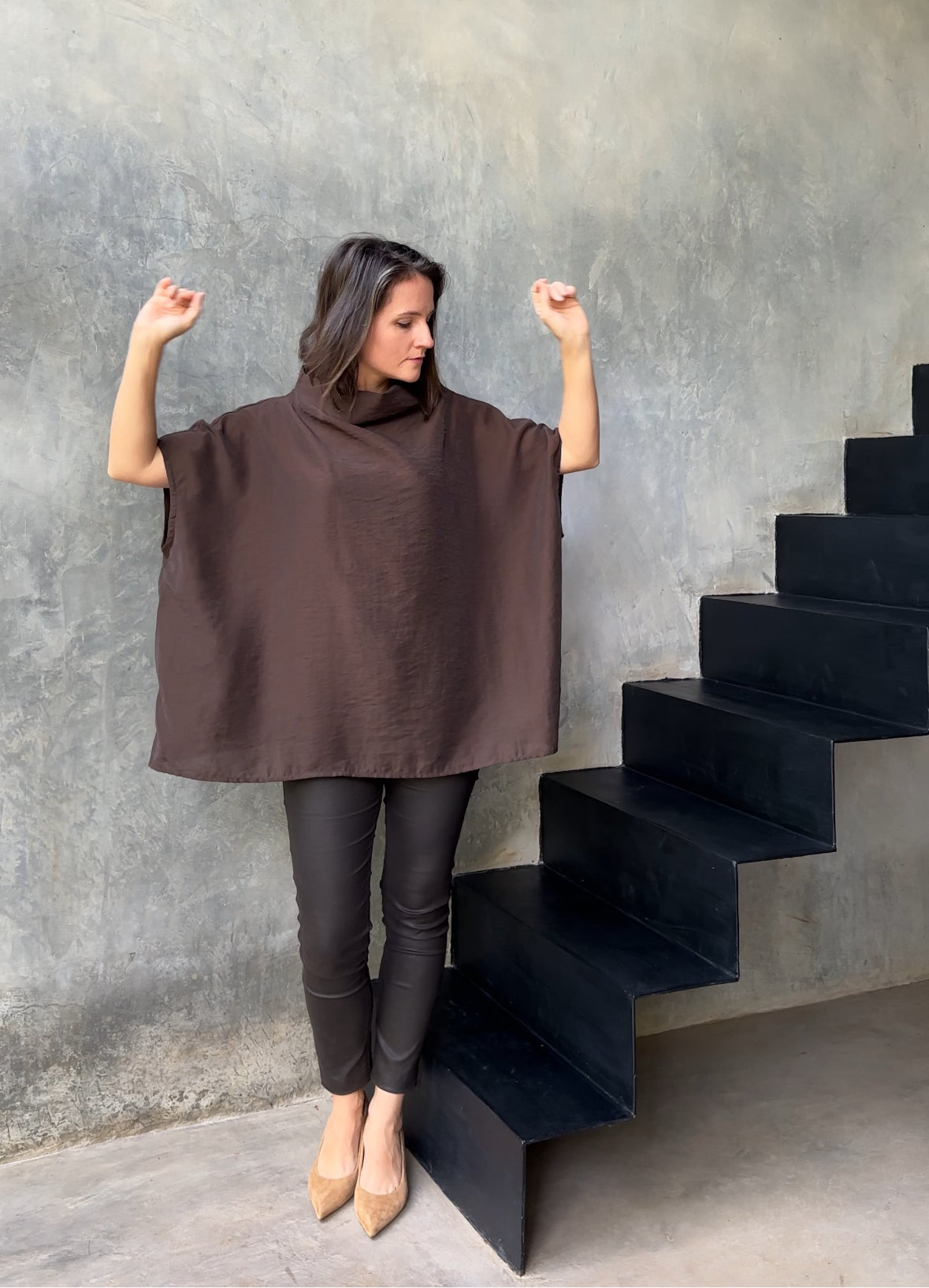 Tierra Top Organza Dark Brown