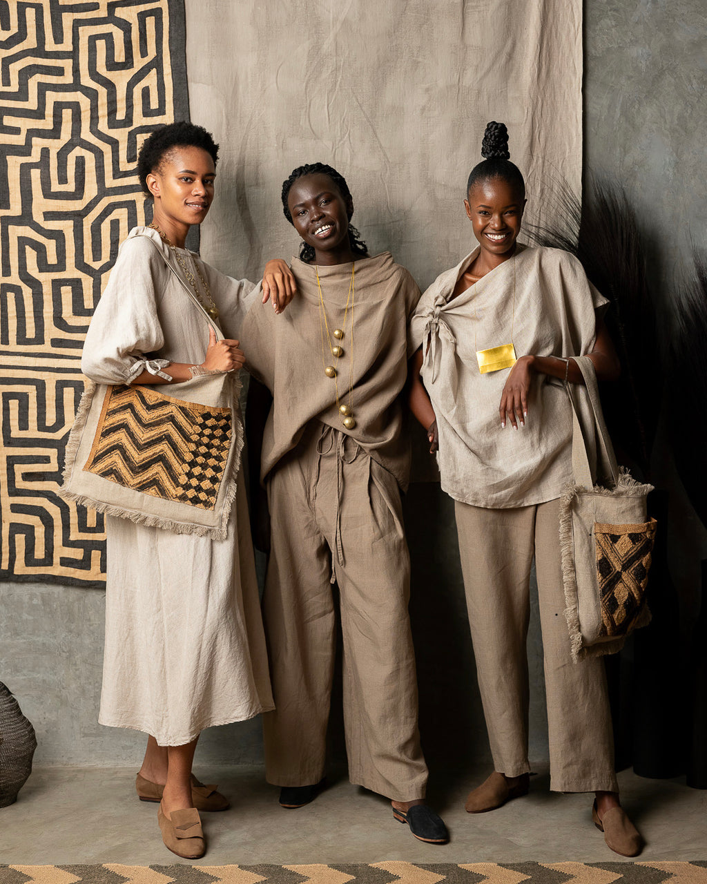 SHOES & BAGS – MOYO